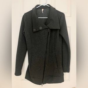 Lucy jersey knit asymmetric zipper sweatshirt coat size S